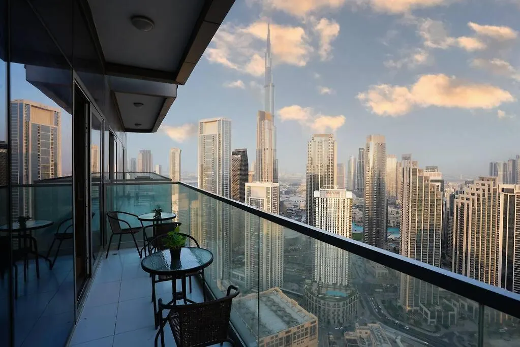 64Th Floor Infinity Pool, Burj Khalifa View Daire Dubai Birleşik Arap Emirlikleri